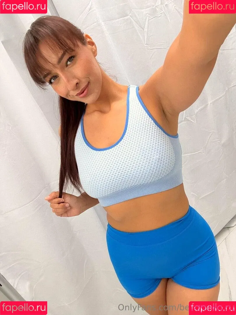 Bellarollandx / bellarollandxx Onlyfans Photo Gallery 