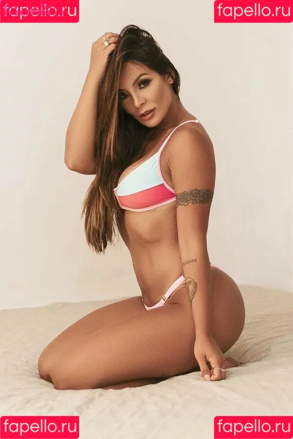 Carol Nakamura / carol_nakamura Onlyfans Photo Gallery 