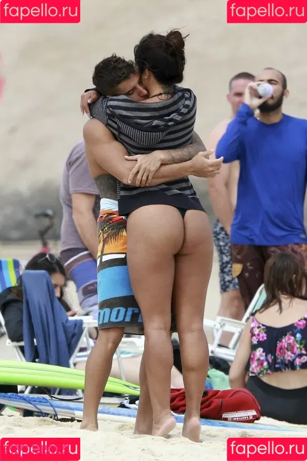 Carol Nakamura / carol_nakamura Onlyfans Photo Gallery 