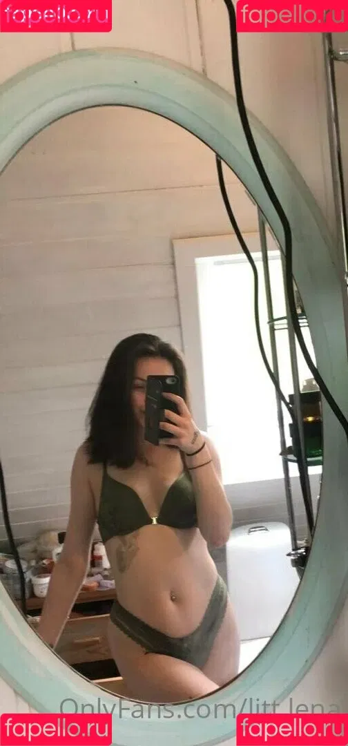 So__lena / so.lenaa Onlyfans Photo Gallery 