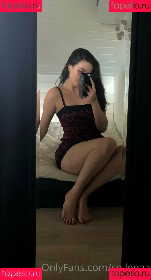 So__lena / so.lenaa Onlyfans Photo Gallery 