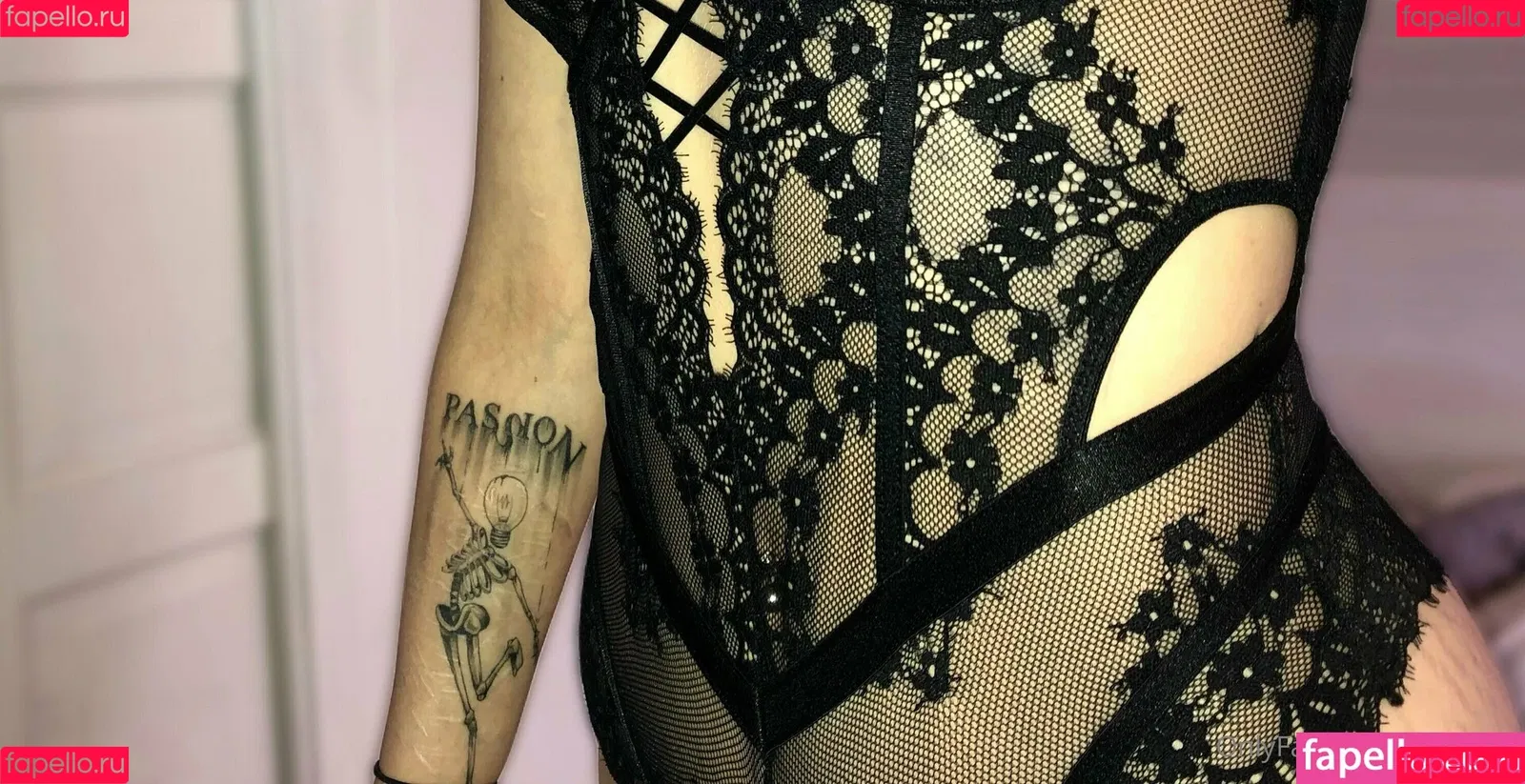 So__lena / so.lenaa Onlyfans Photo Gallery 