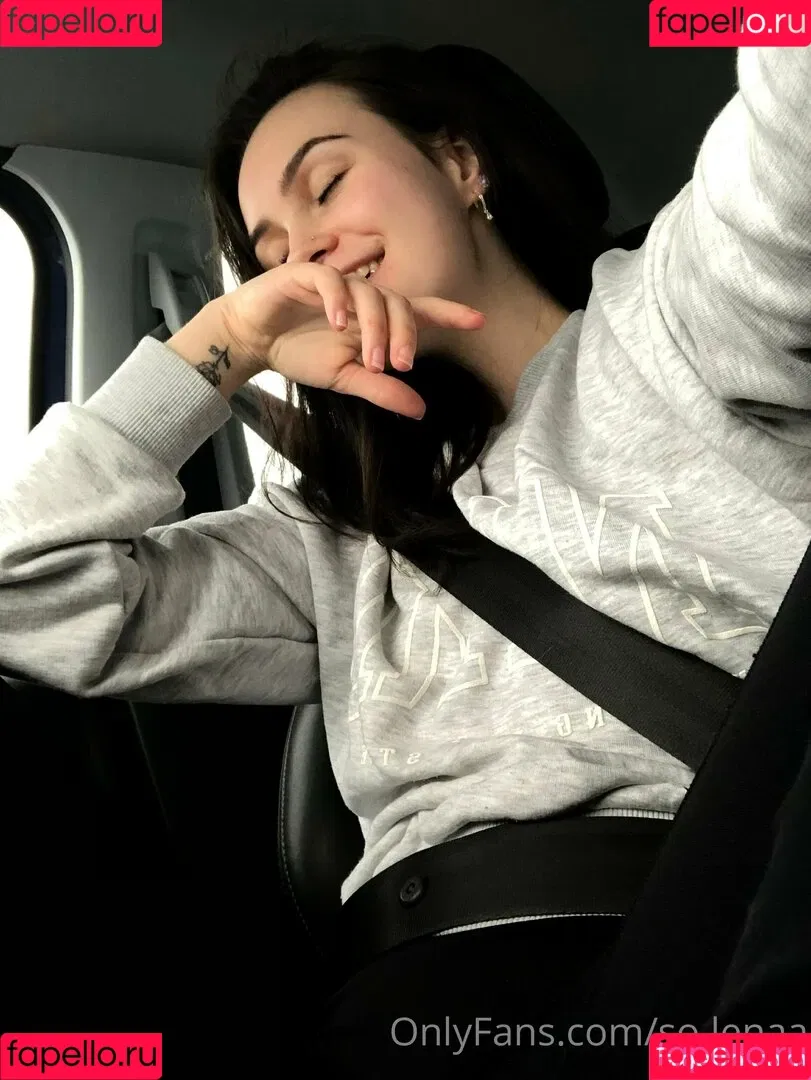 So__lena / so.lenaa Onlyfans Photo Gallery 