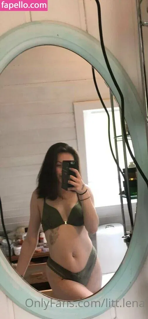 So__lena / so.lenaa Onlyfans Photo Gallery 