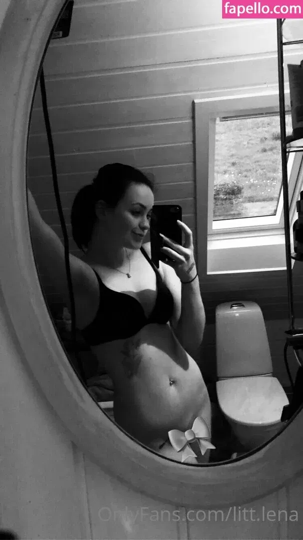 So__lena / so.lenaa Onlyfans Photo Gallery 