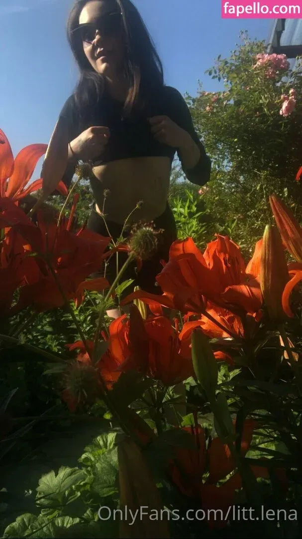 So__lena / so.lenaa Onlyfans Photo Gallery 