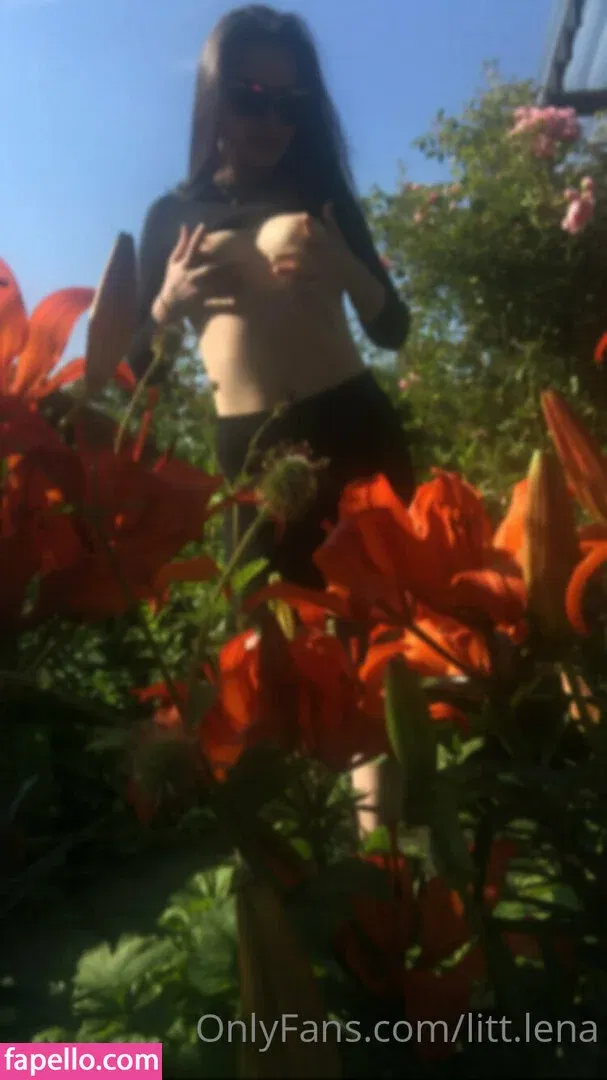 So__lena / so.lenaa Onlyfans Photo Gallery 