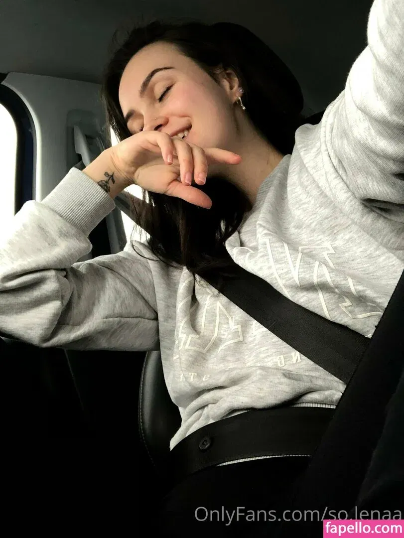 So__lena / so.lenaa Onlyfans Photo Gallery 