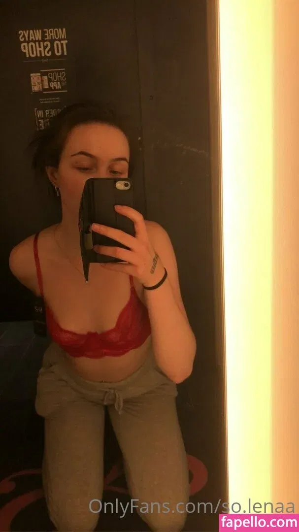 So__lena / so.lenaa Onlyfans Photo Gallery 
