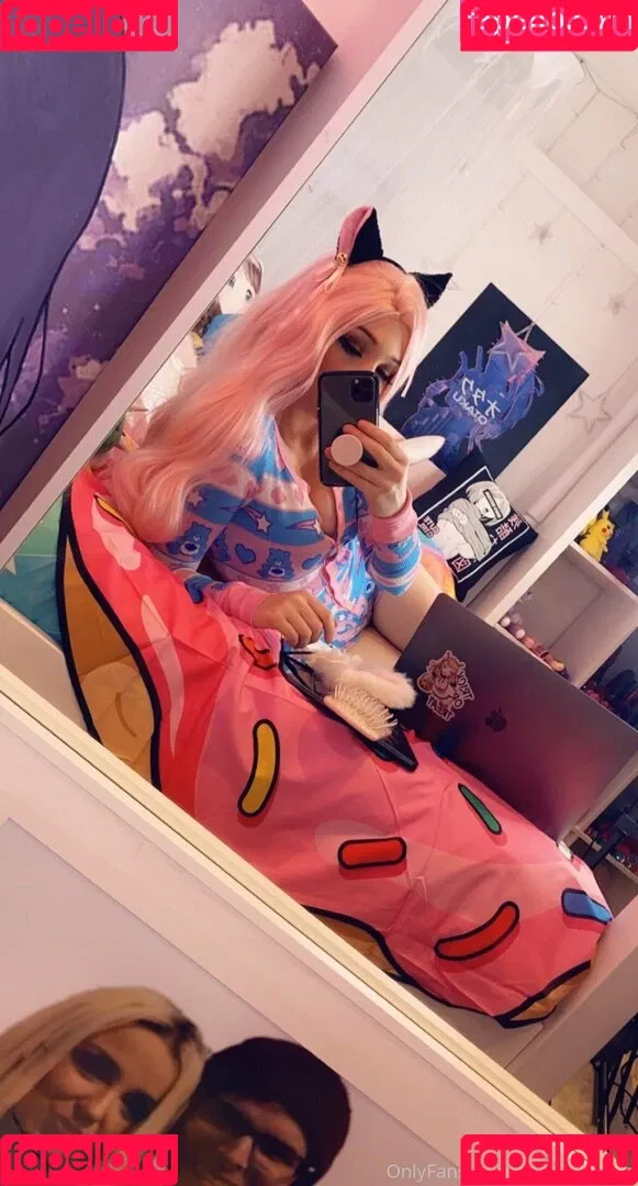 belle.delphine / belledelphine Onlyfans Photo Gallery 