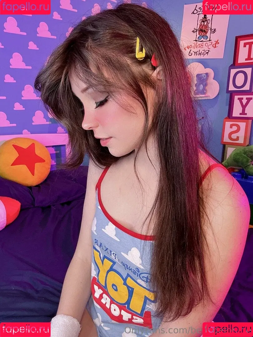 belle.delphine / belledelphine Onlyfans Photo Gallery 