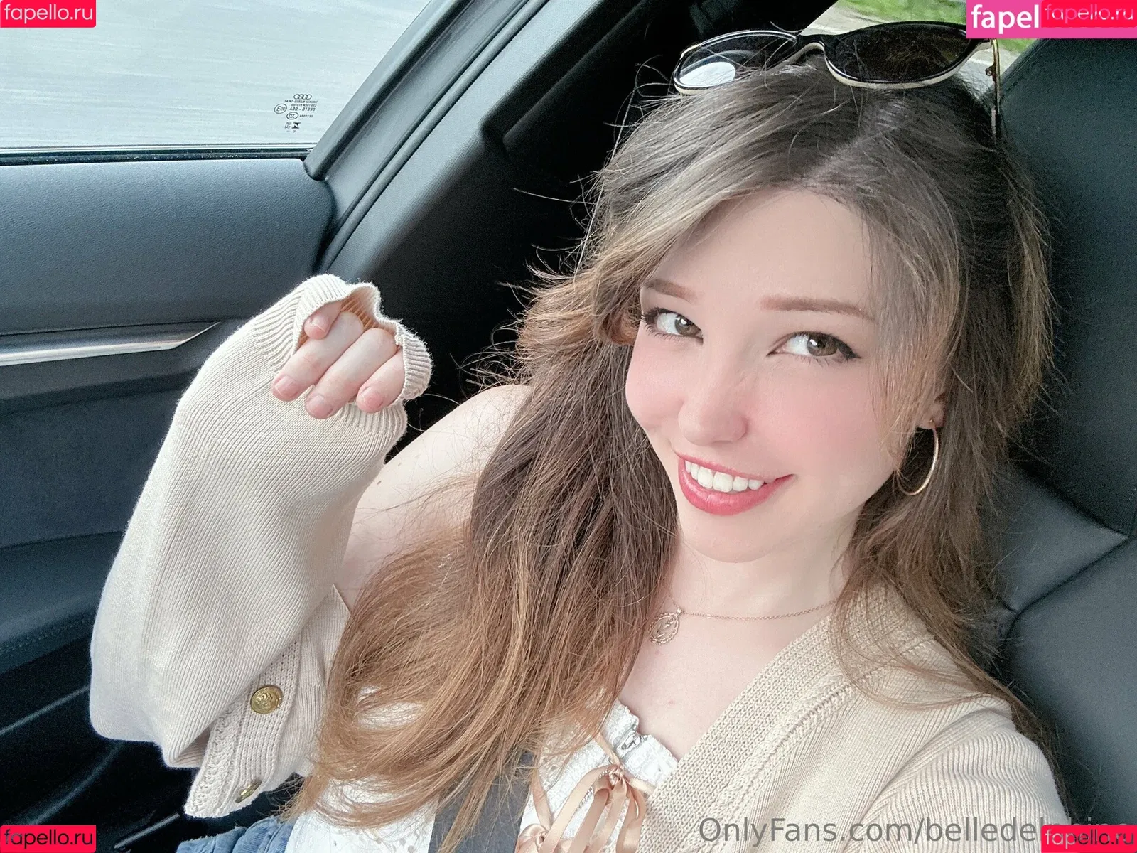 belle.delphine / belledelphine Onlyfans Photo Gallery 