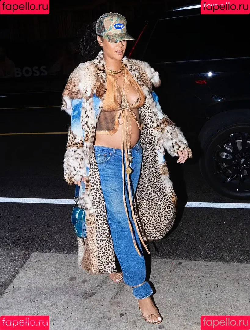 Rihanna / badgalriri Onlyfans Photo Gallery 