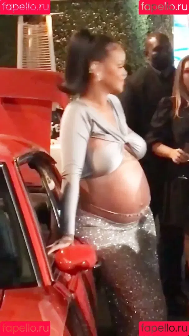 Rihanna / badgalriri Onlyfans Photo Gallery 