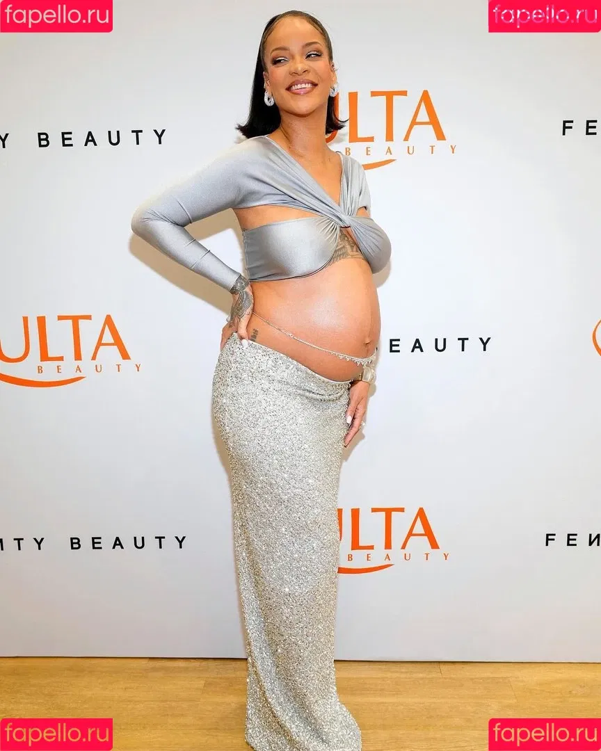 Rihanna / badgalriri Onlyfans Photo Gallery 