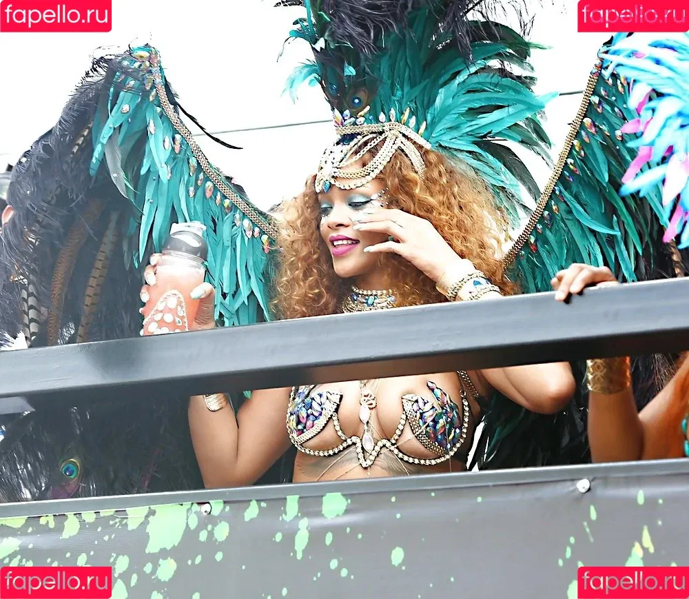 Rihanna / badgalriri Onlyfans Photo Gallery 