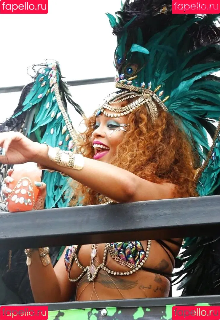 Rihanna / badgalriri Onlyfans Photo Gallery 