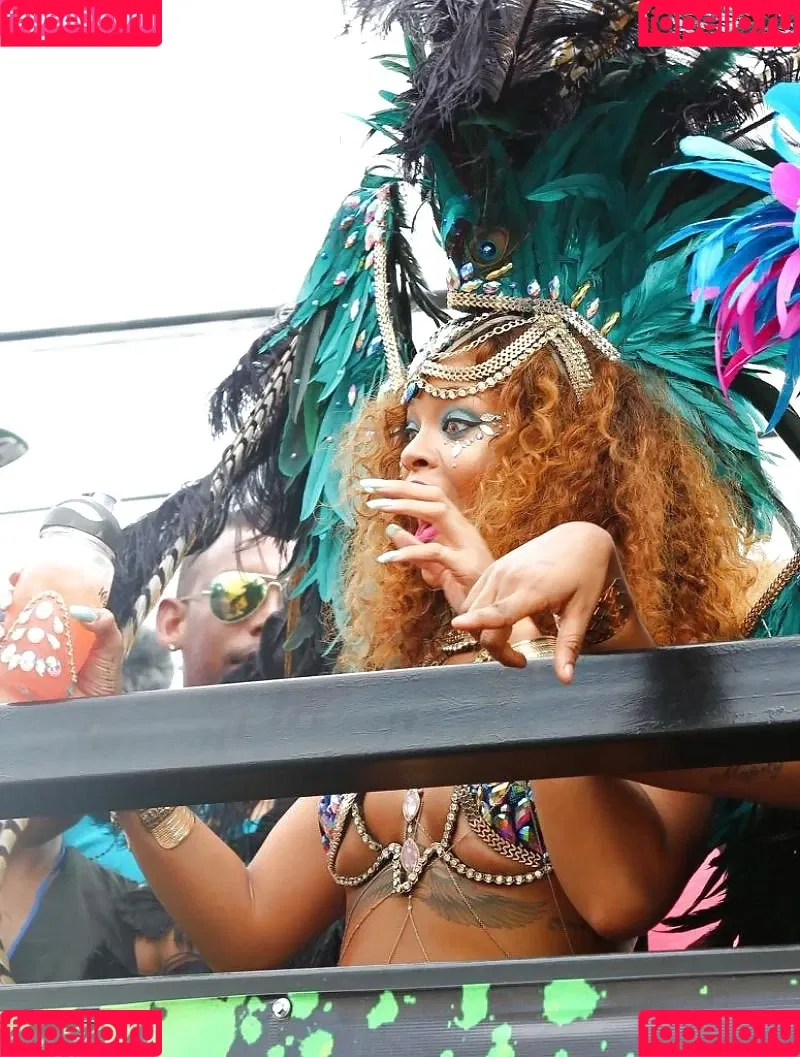 Rihanna / badgalriri Onlyfans Photo Gallery 