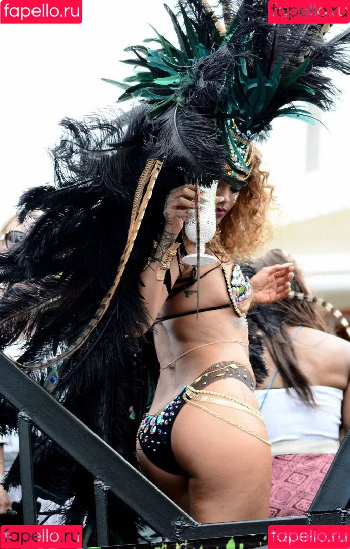 Rihanna / badgalriri Onlyfans Photo Gallery 