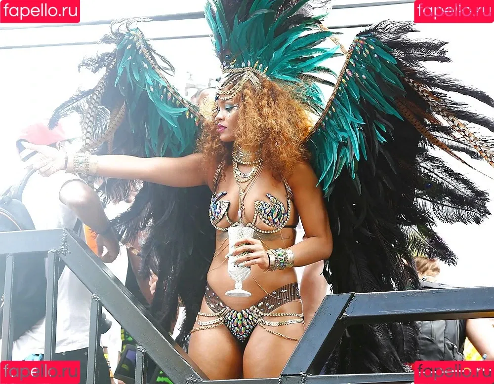 Rihanna / badgalriri Onlyfans Photo Gallery 