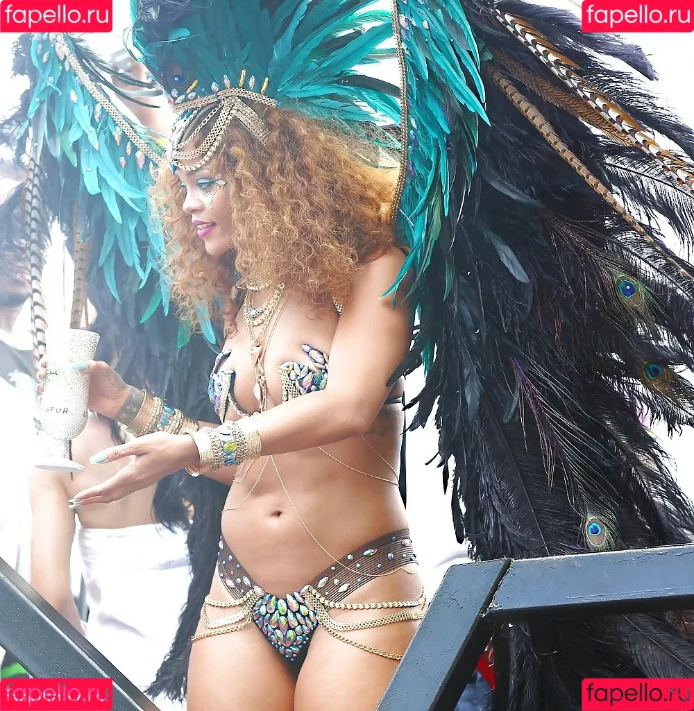 Rihanna / badgalriri Onlyfans Photo Gallery 