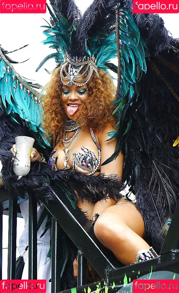 Rihanna / badgalriri Onlyfans Photo Gallery 