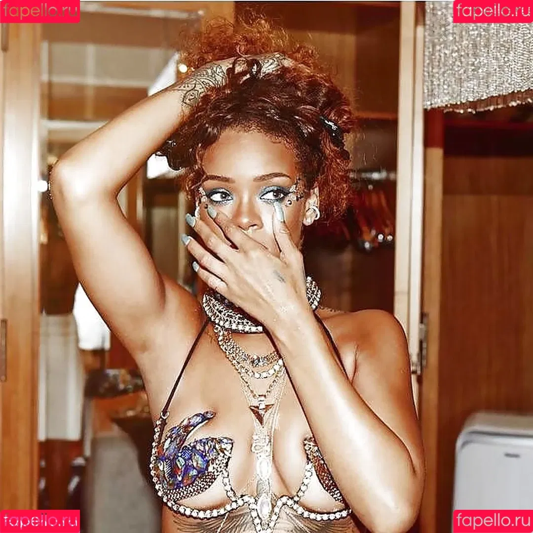 Rihanna / badgalriri Onlyfans Photo Gallery 