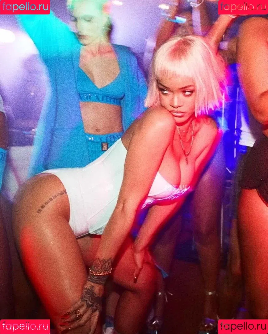Rihanna / badgalriri Onlyfans Photo Gallery 