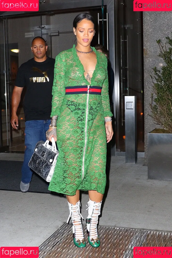 Rihanna / badgalriri Onlyfans Photo Gallery 