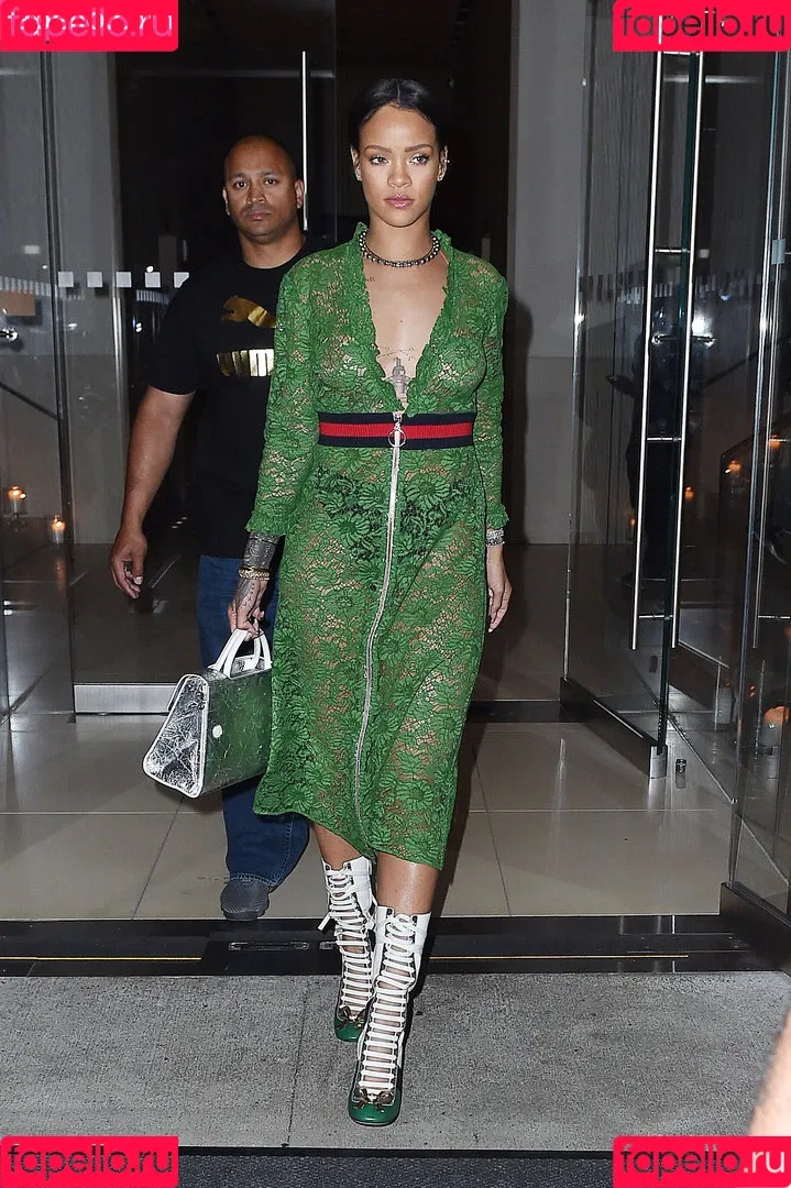 Rihanna / badgalriri Onlyfans Photo Gallery 