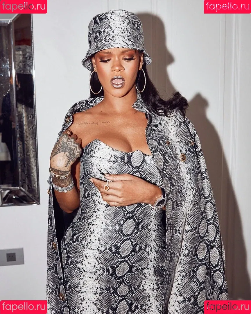 Rihanna / badgalriri Onlyfans Photo Gallery 