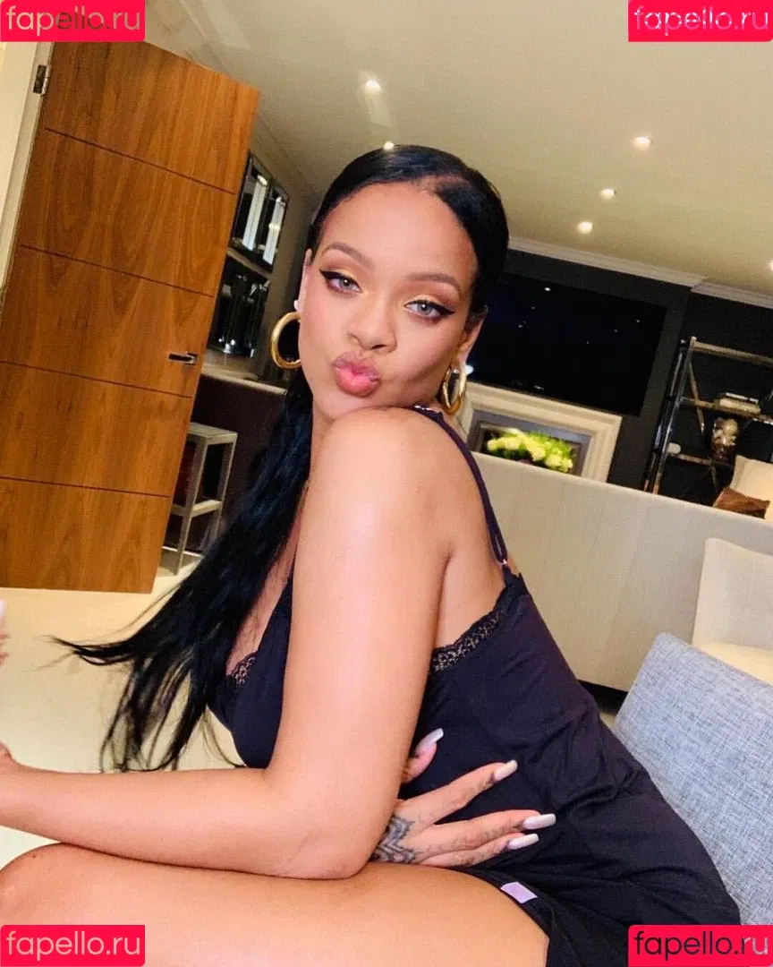 Rihanna / badgalriri Onlyfans Photo Gallery 