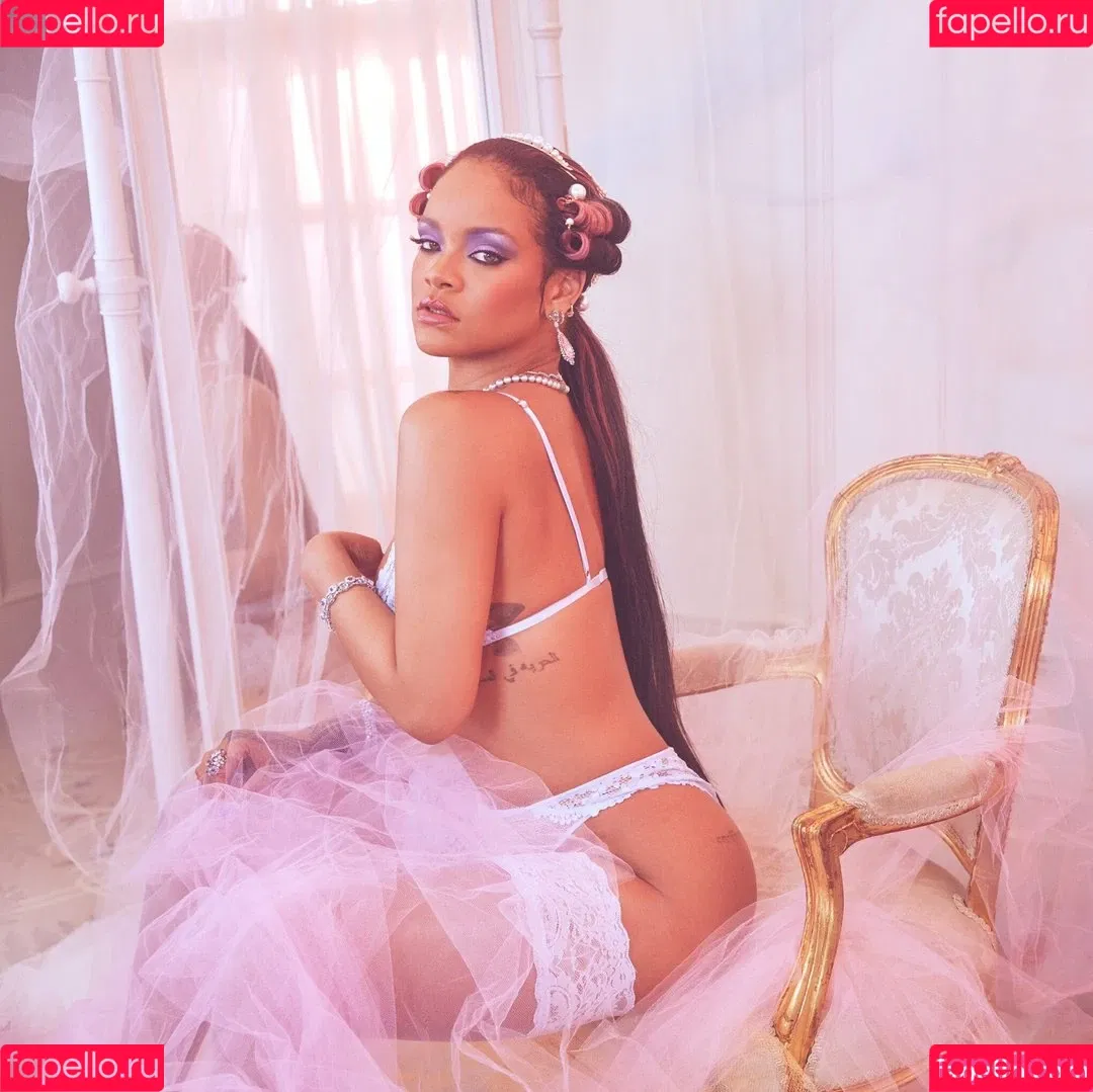Rihanna / badgalriri Onlyfans Photo Gallery 