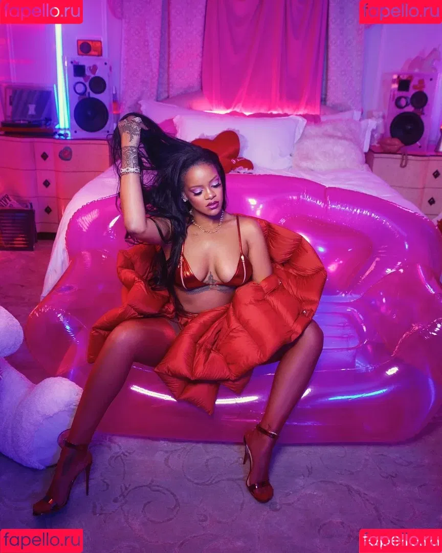 Rihanna / badgalriri Onlyfans Photo Gallery 