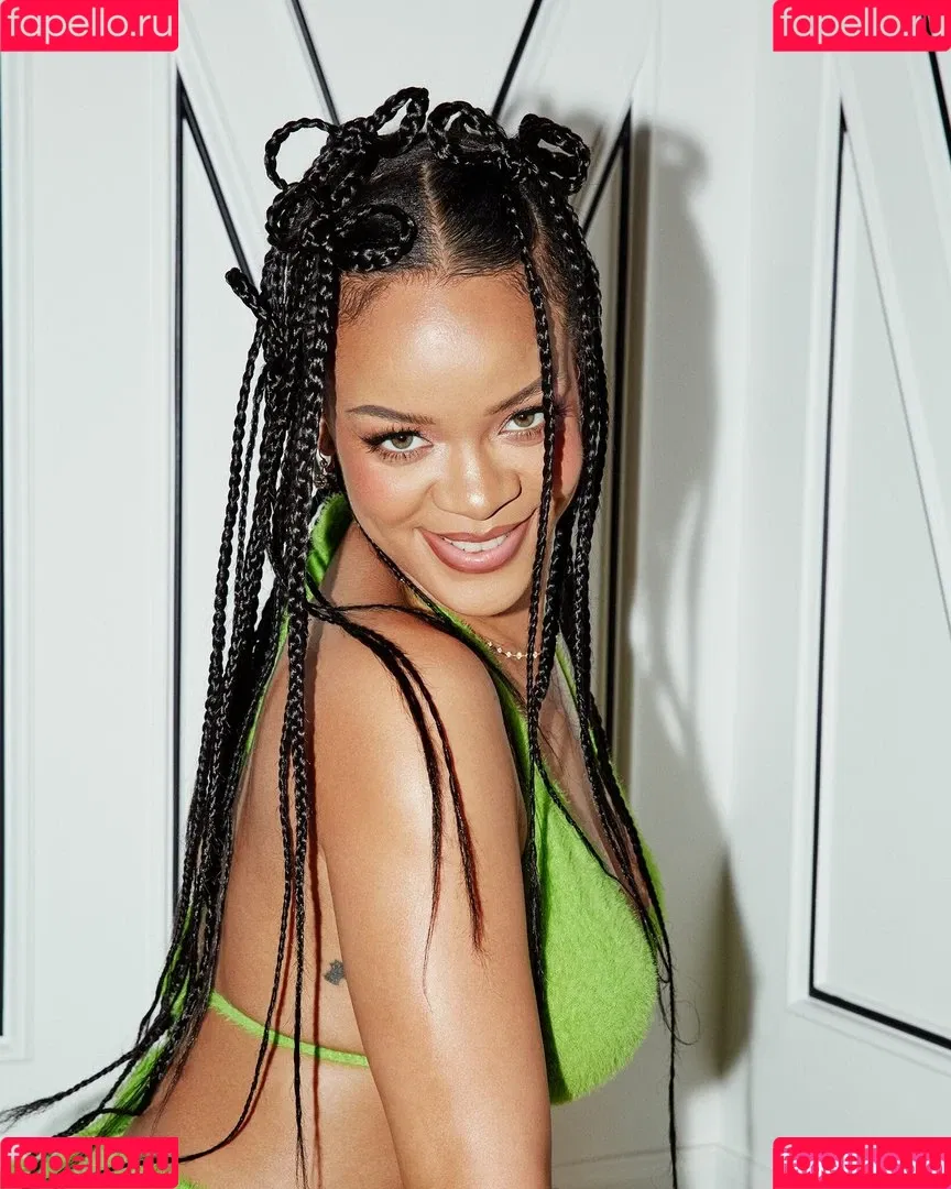 Rihanna / badgalriri Onlyfans Photo Gallery 