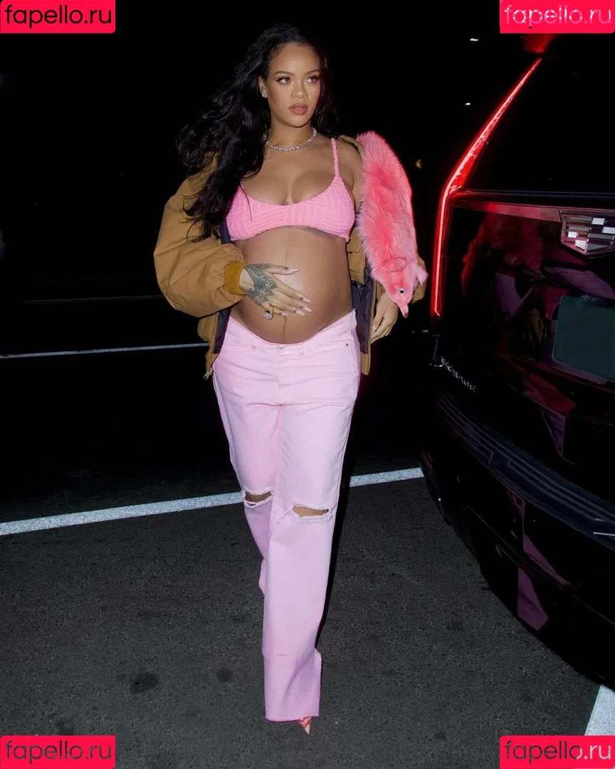 Rihanna / badgalriri Onlyfans Photo Gallery 