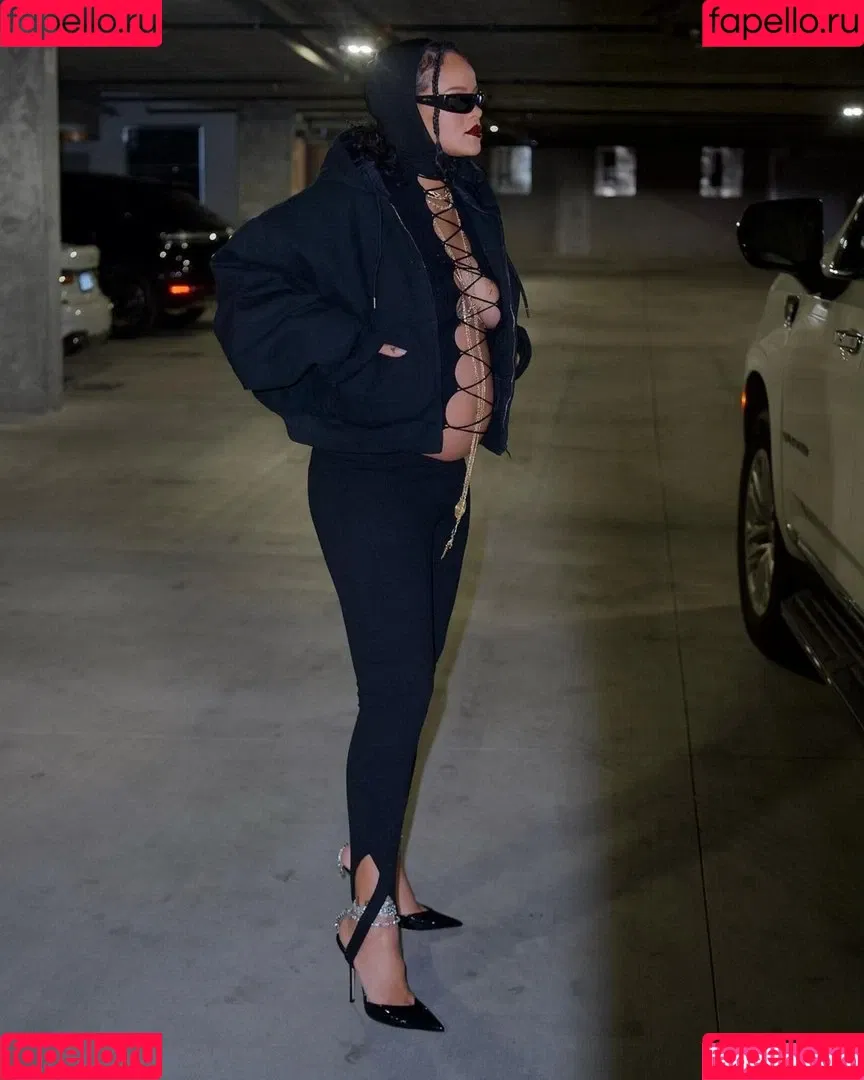 Rihanna / badgalriri Onlyfans Photo Gallery 