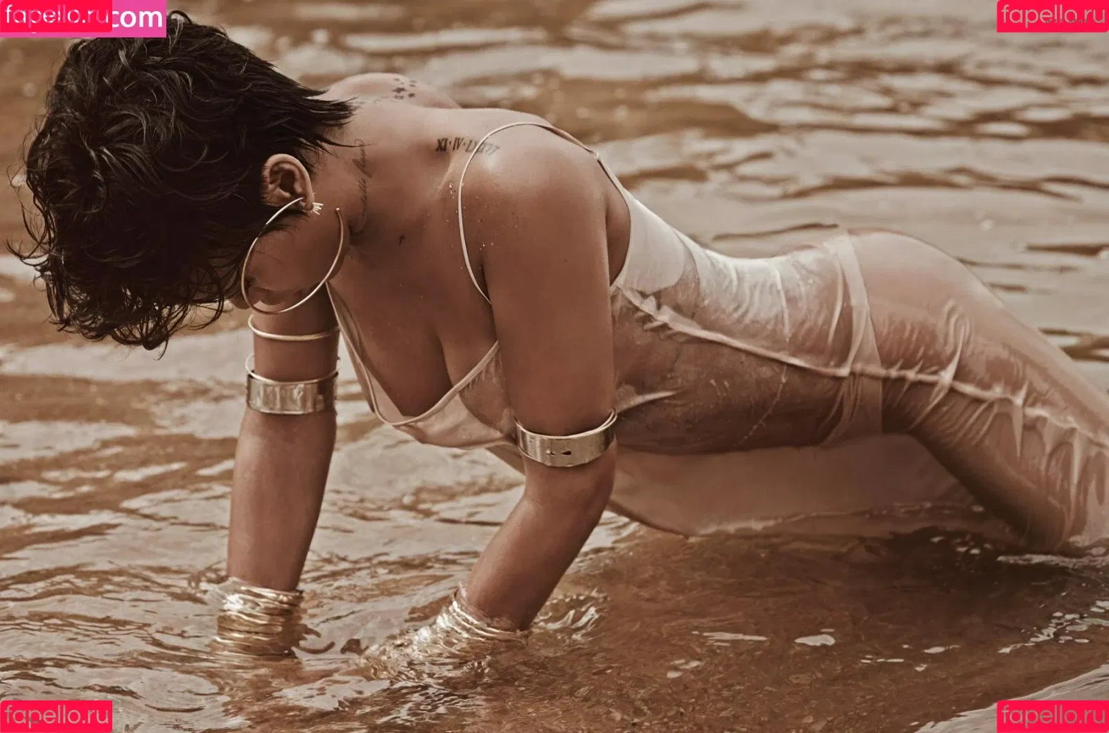 Rihanna / badgalriri Onlyfans Photo Gallery 