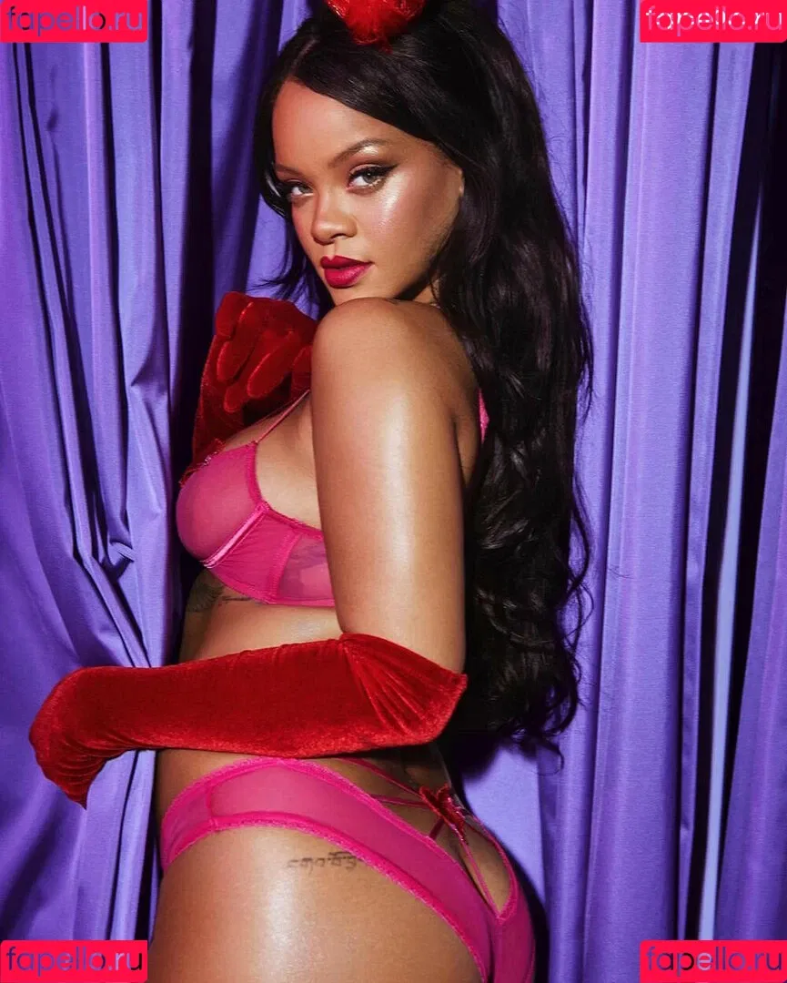 Rihanna / badgalriri Onlyfans Photo Gallery 
