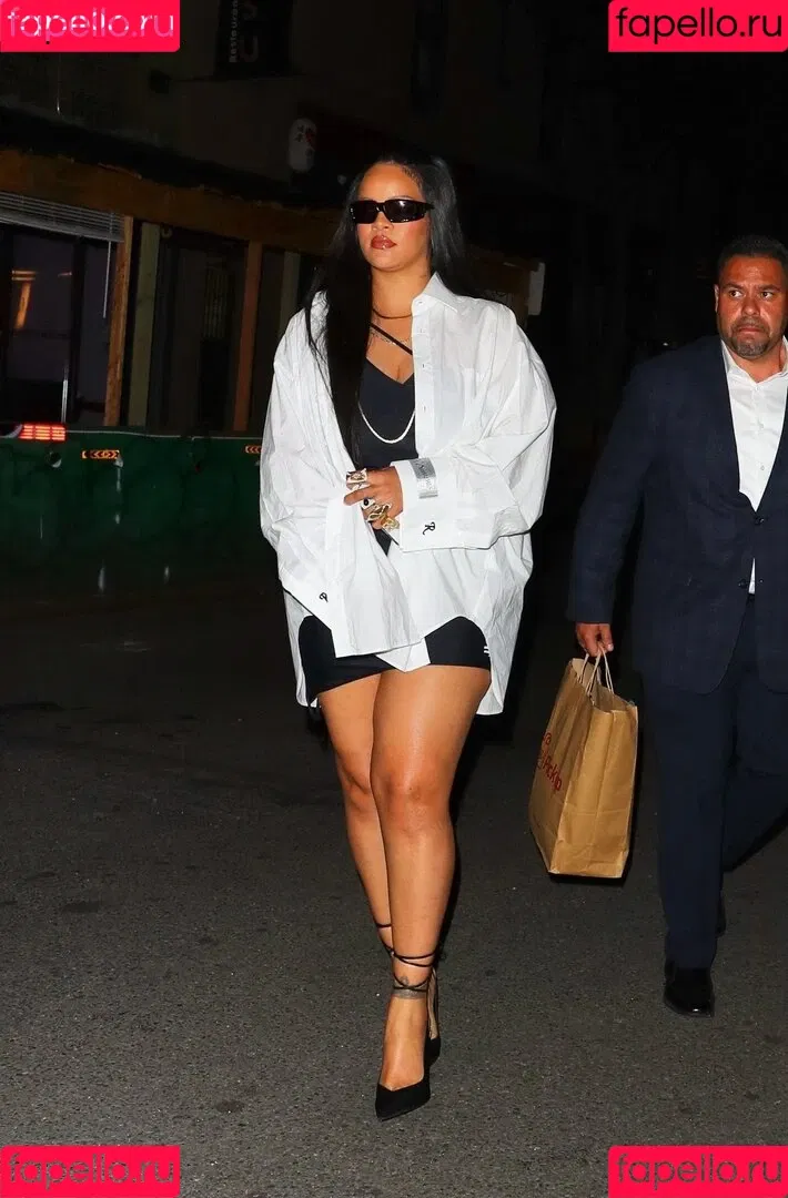 Rihanna / badgalriri Onlyfans Photo Gallery 