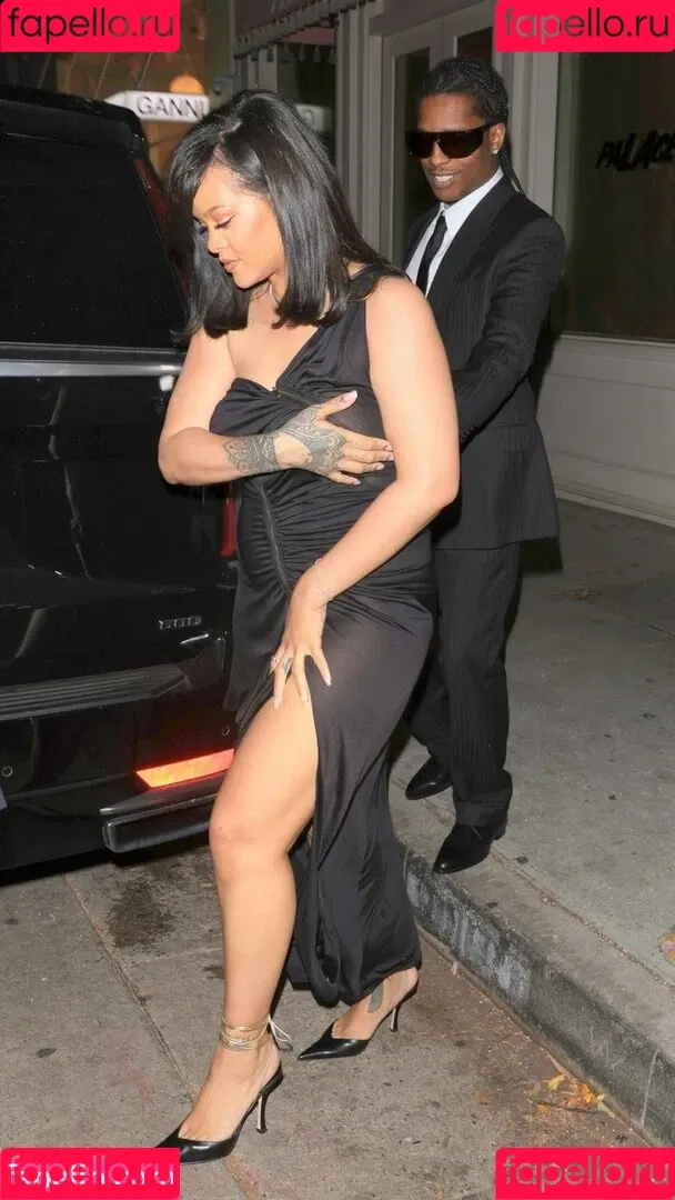 Rihanna / badgalriri Onlyfans Photo Gallery 