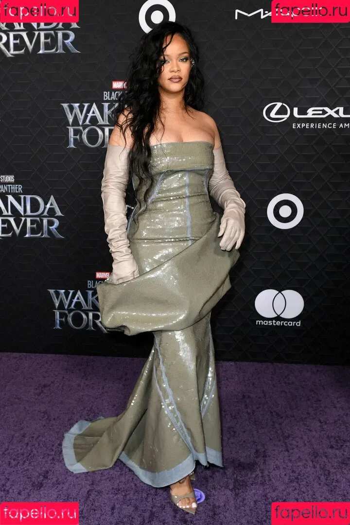 Rihanna / badgalriri Onlyfans Photo Gallery 