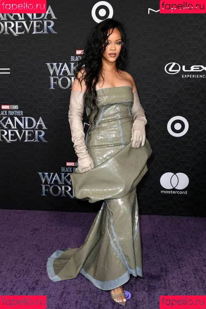 Rihanna / badgalriri Onlyfans Photo Gallery 