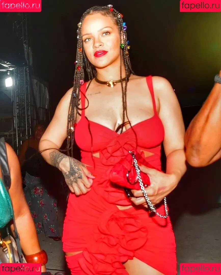 Rihanna / badgalriri Onlyfans Photo Gallery 