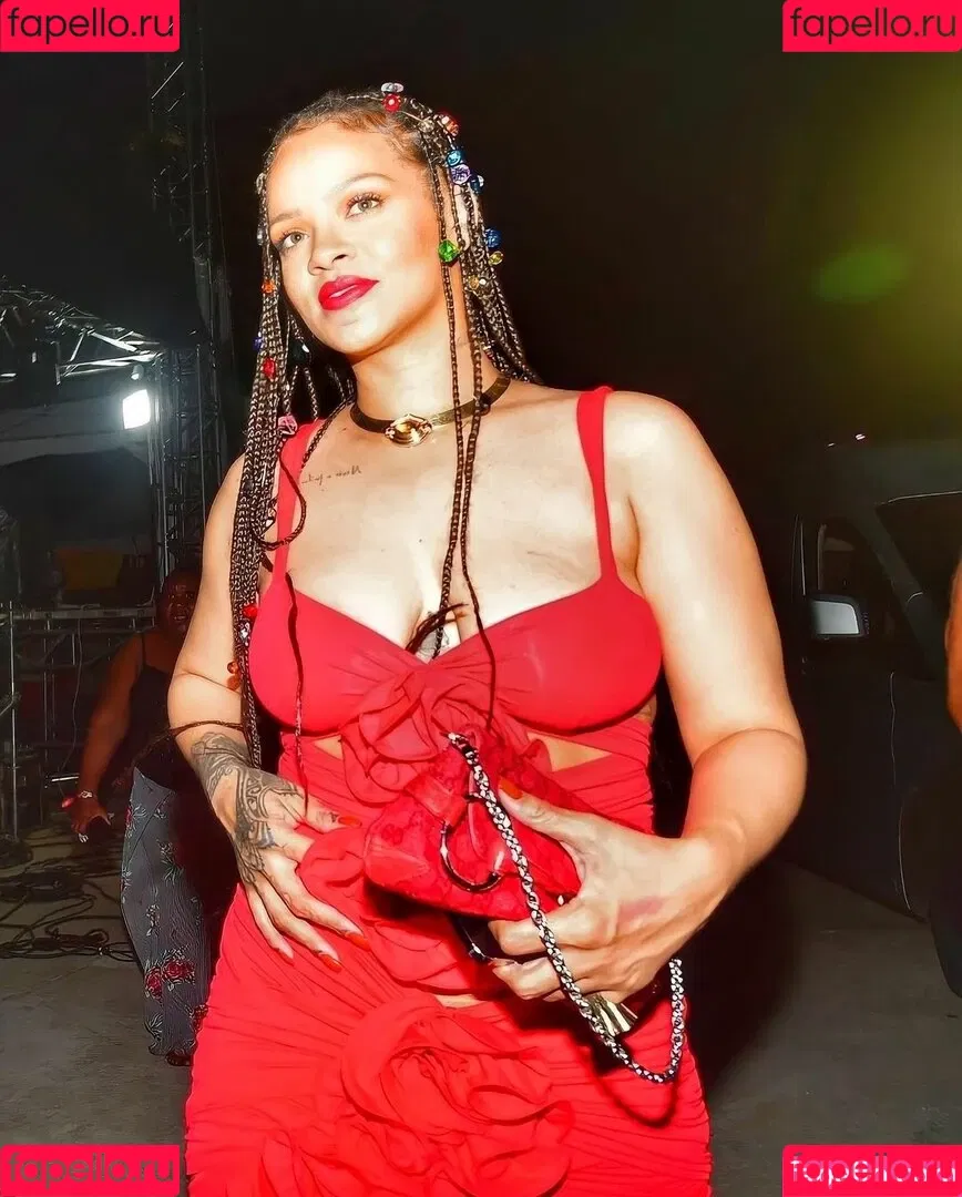Rihanna / badgalriri Onlyfans Photo Gallery 