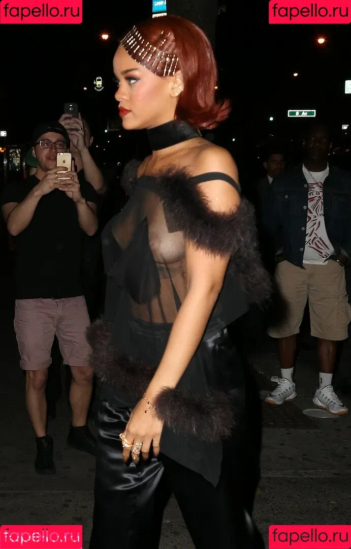 Rihanna / badgalriri Onlyfans Photo Gallery 