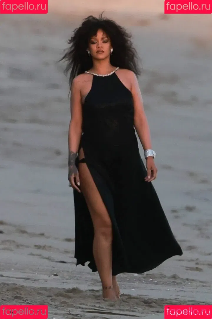 Rihanna / badgalriri Onlyfans Photo Gallery 