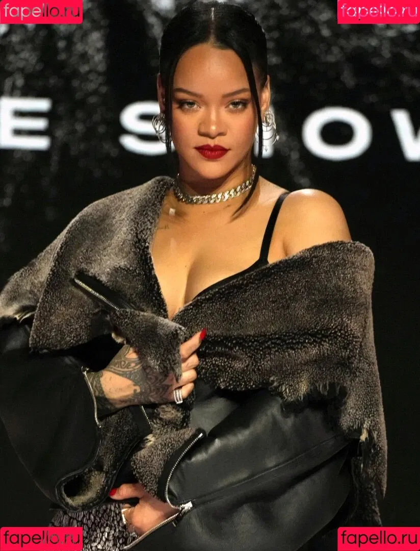 Rihanna / badgalriri Onlyfans Photo Gallery 