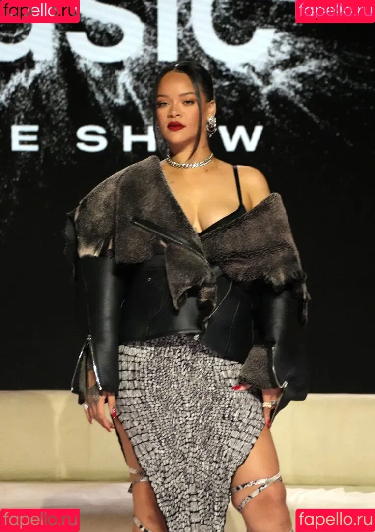 Rihanna / badgalriri Onlyfans Photo Gallery 