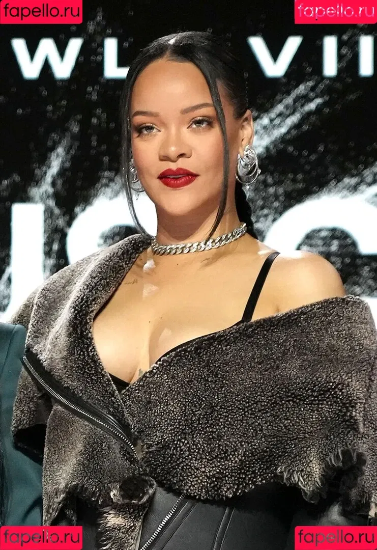 Rihanna / badgalriri Onlyfans Photo Gallery 